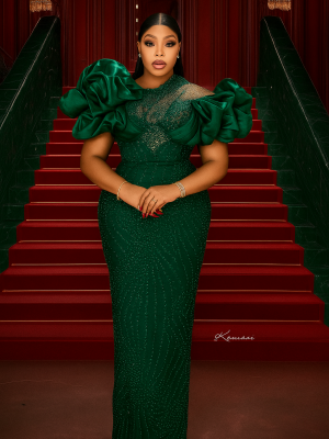 img5 Emerald Majesty Gown
